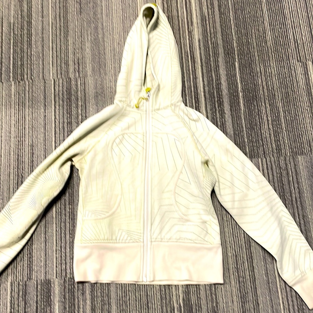 Lululemon Scooba Jacket size 6 - Picture 1 of 10